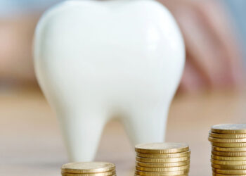 Zahnimplantat Kosten: Was übernimmt die Krankenkasse?